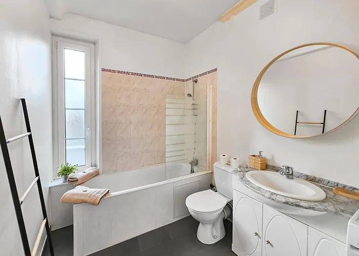 Appartement Entre Polyclinique Et Gare Wi-fi Caen